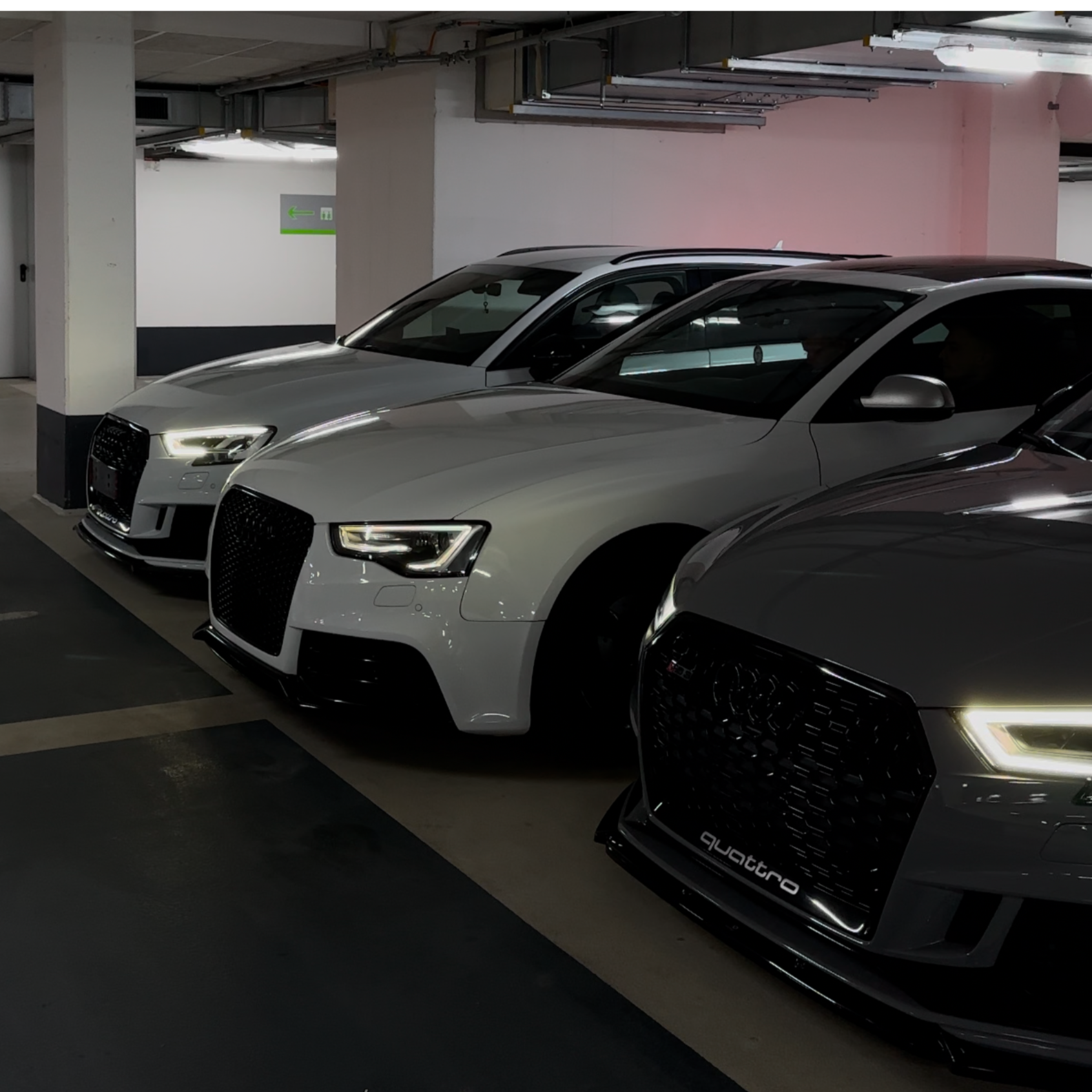 Sportwagen auf der Straße